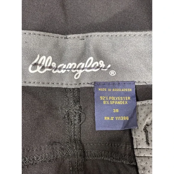 Wrangler ATG Cargo Shorts Mens Size 28 Black Cargo Pockets‎ Performance Outdoors - Picture 9 of 13
